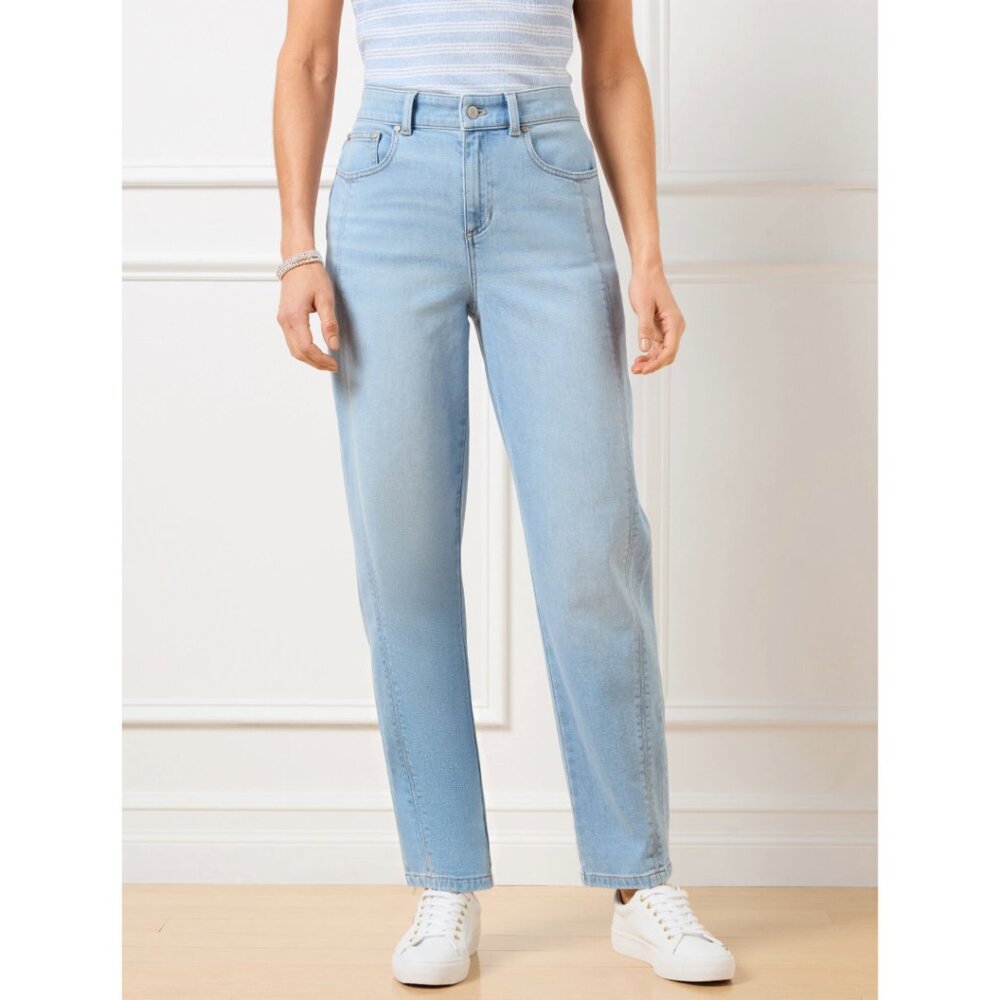 NWOT TALBOTS Womens' Carlina Light Wash Relaxed Tapered Barrel Leg Jeans Sz 12
